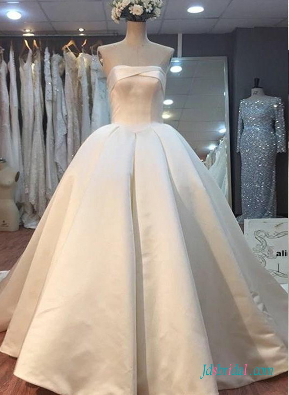 H0708 Graceful simple satin strapless ball gown wedding dress