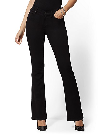 NY&C: Petite High-Waisted Barely Bootcut Jeans - Bla