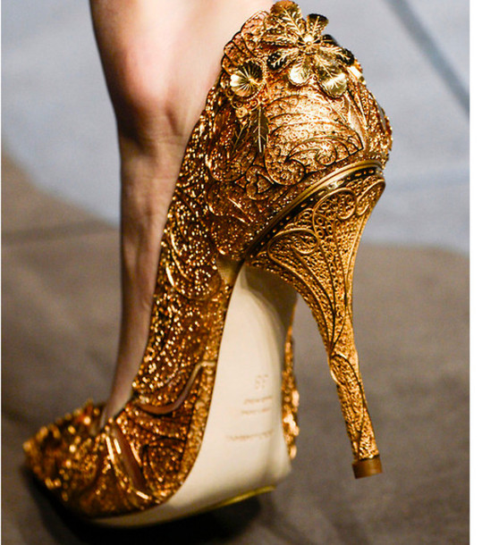 shoes, cinderella shoe, gold pumps, gold shoes - Wheretog