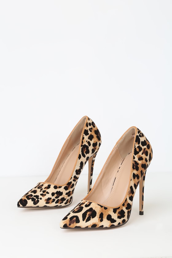 Chic Leopard Pumps - Pointed-Toe Heels - Vegan Sho