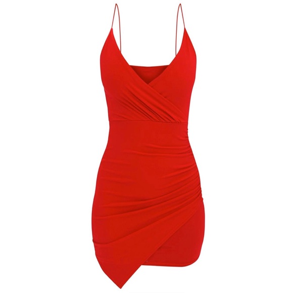 PrettyLittleThing Dresses | Little Red Dress | Poshma