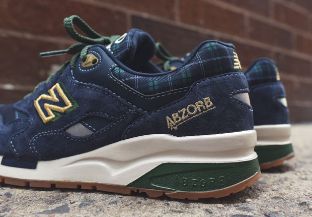 New Balance's Lumberjack Theme Is For Women Only - SneakerNews.c