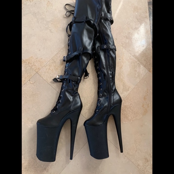 Pleaser Shoes | New Fetish Extreme Boots 10 Inch Heels | Poshma