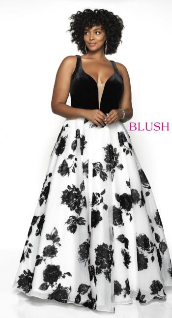 Prom Dresses 2020 | Blush W Plus size Prom Dress 571