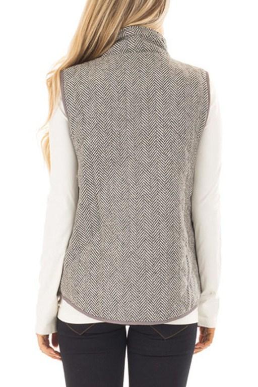 Womens Gray Zipped Pocket Quilted Vest with Coffee Frame MB85086 .