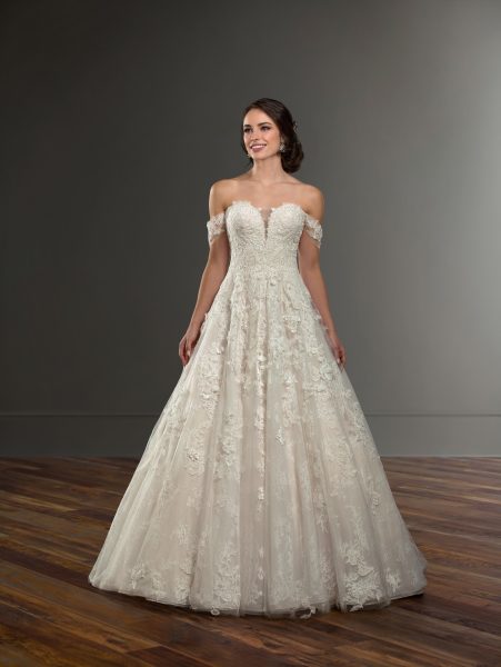 Off the Shoulder Ball Gown Wedding Dress | Kleinfeld Brid