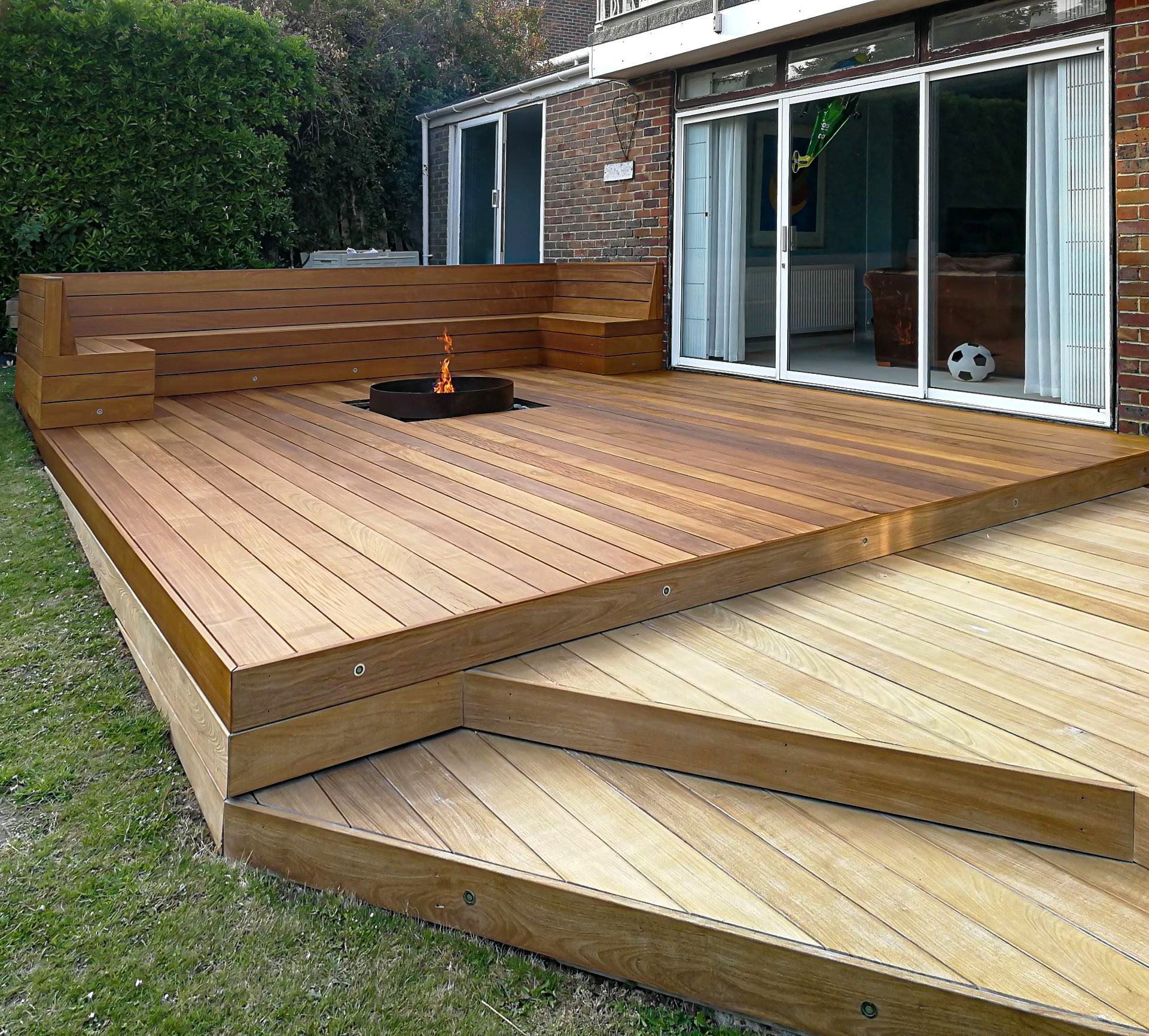 Creative Ways to Enhance Your Outdoor Space with Decking