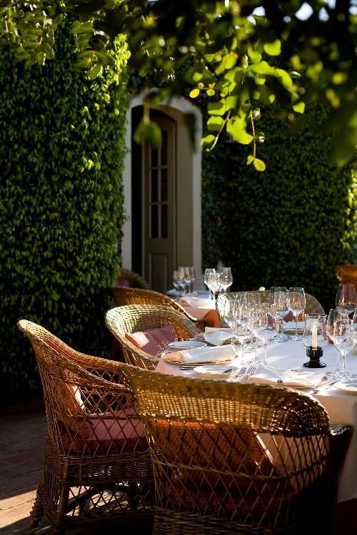 The Beauty of Wicker Garden Furniture