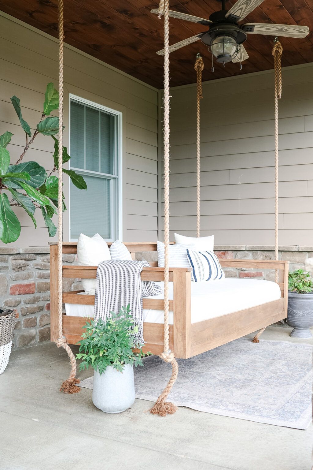 Creative Ways to Transform Your Outdoor Porch