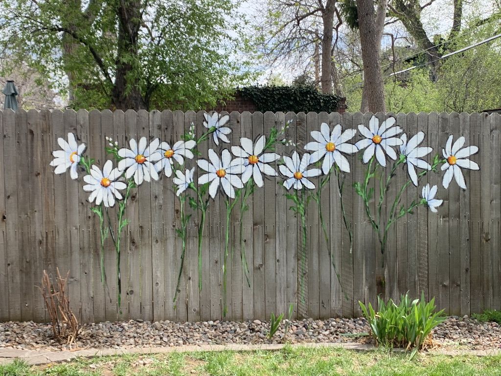 garden fence art