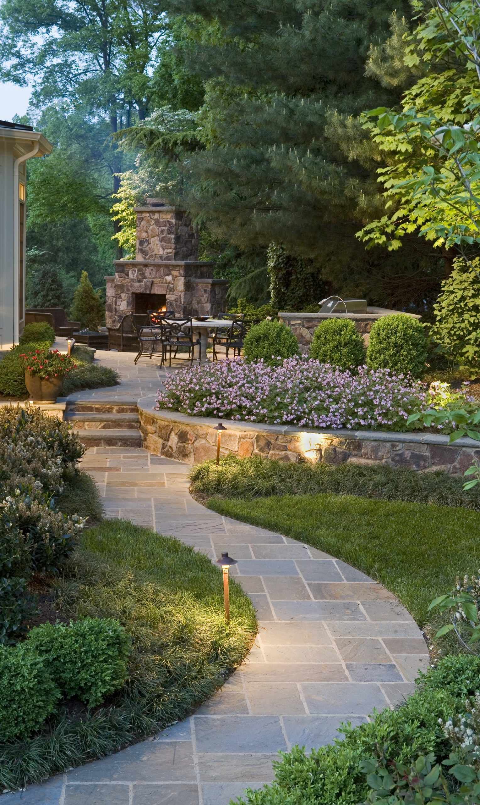 Transforming Your Home’s Outdoor Space with Beautiful Landscaping