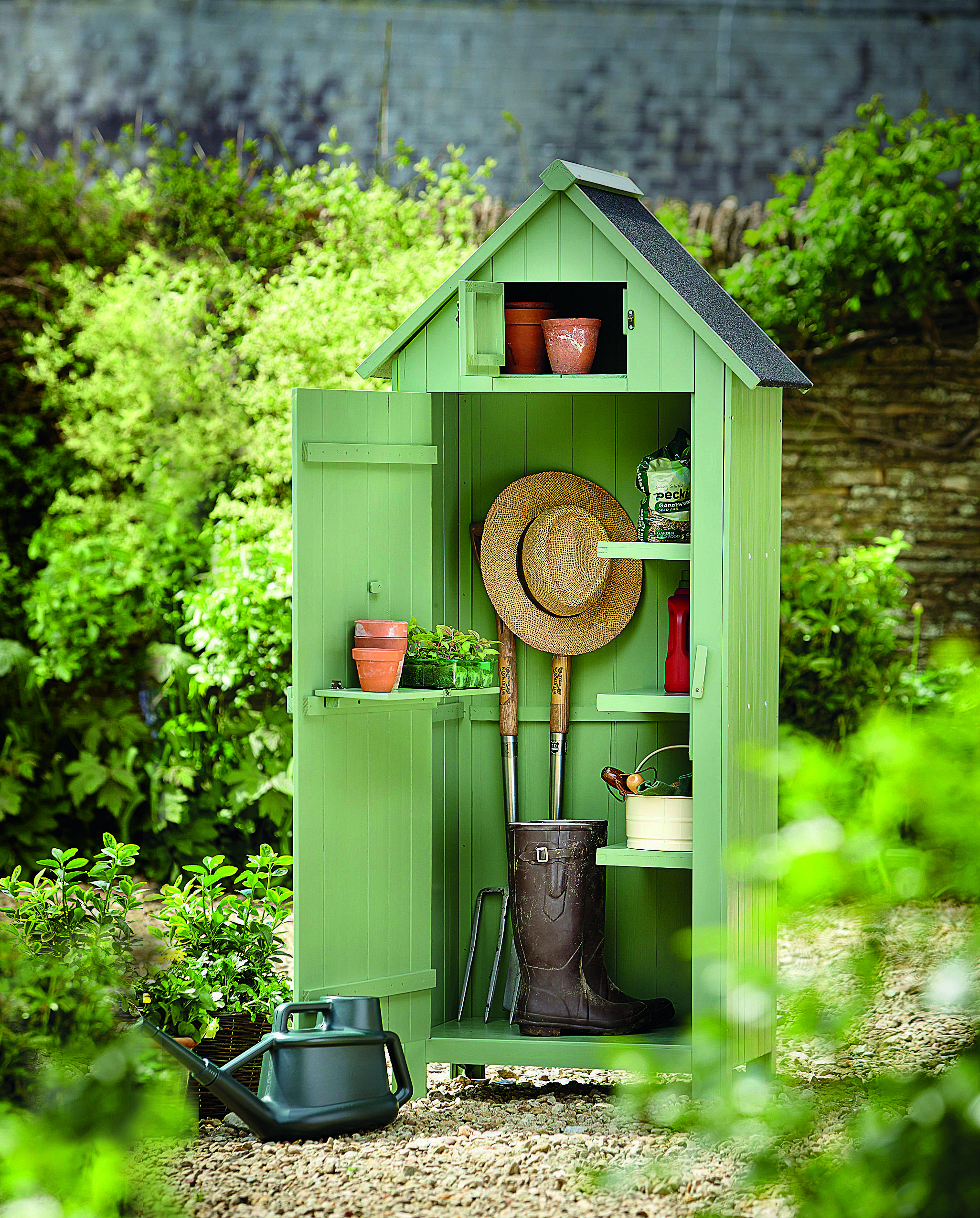 Compact Solutions for Garden Storage