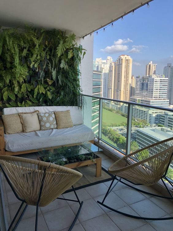 The Beauty of Balcony Furniture: Enhancing Your Outdoor Space