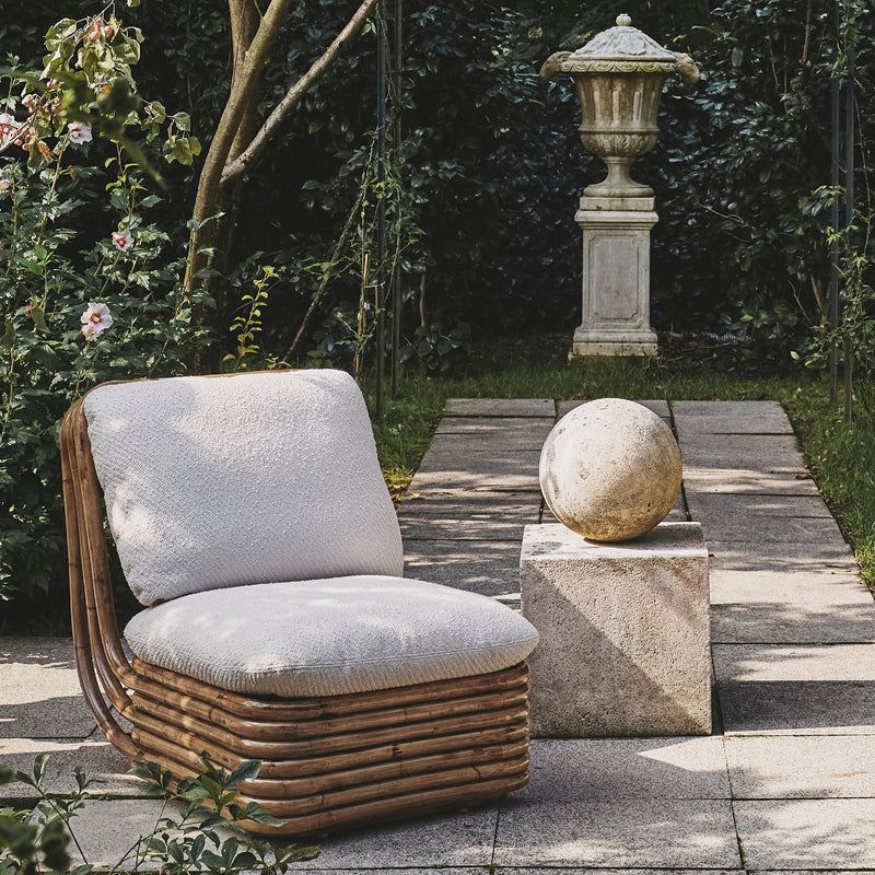 The Ultimate Guide to Outdoor Lounge Chairs