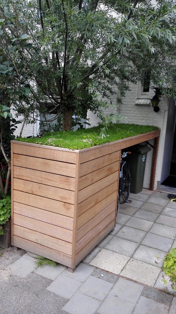 Compact Solutions for Garden Storage