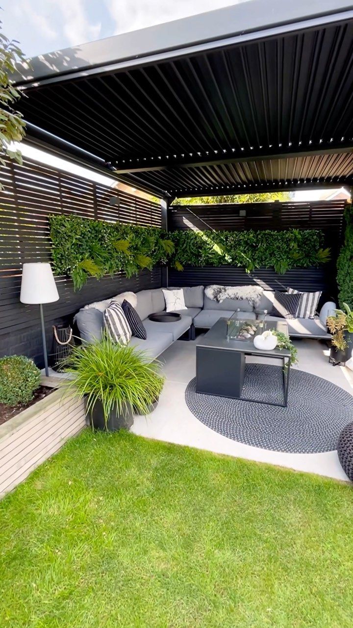 Creative and Cozy Backyard Porch Inspiration