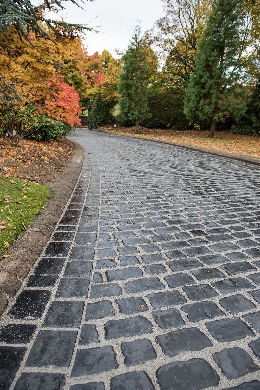The Benefits of Installing Driveway Pavers for Your Home