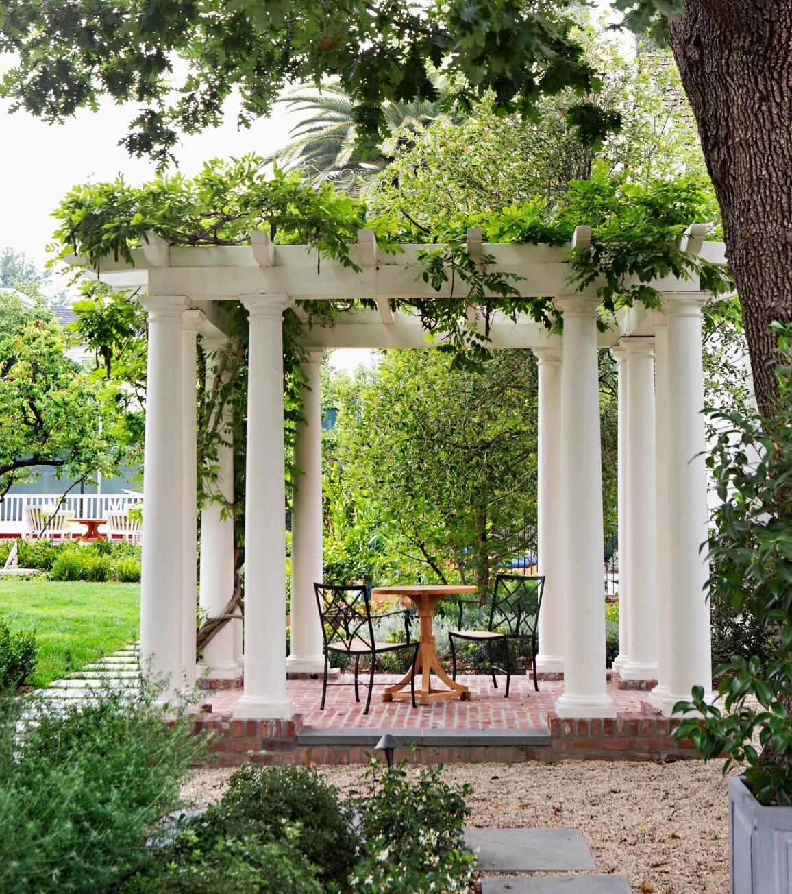 A Beautiful Addition to Your Outdoor Space: The Garden Gazebo