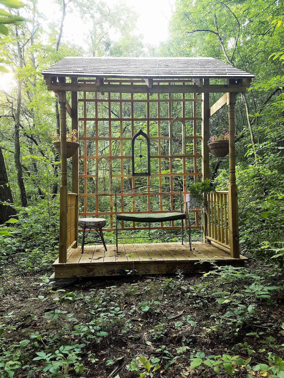 A Guide to Building a Garden Shelter at Home