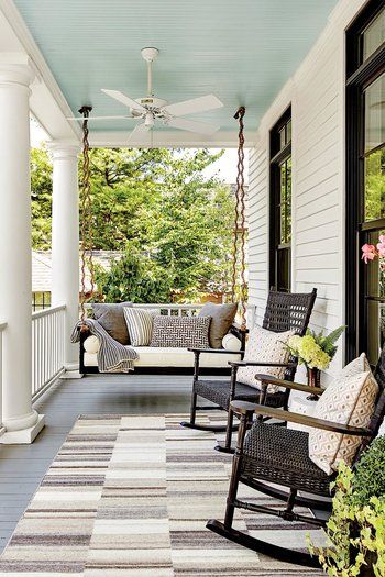 A Guide to Sprucing Up Your Front Porch