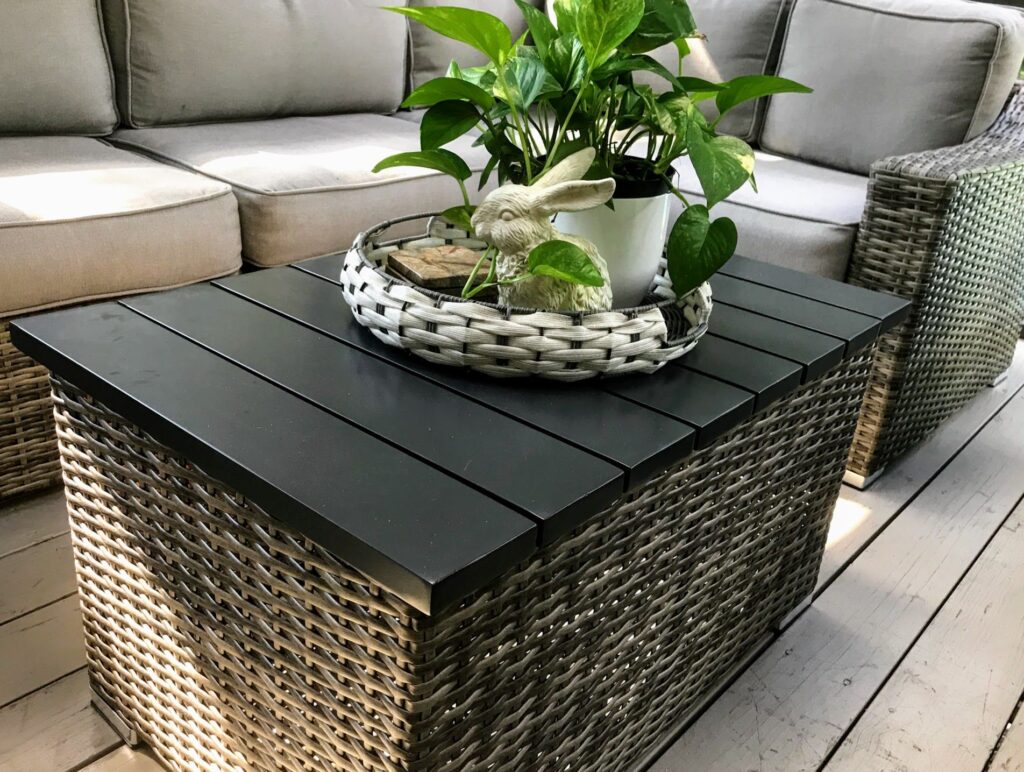 patio coffee table