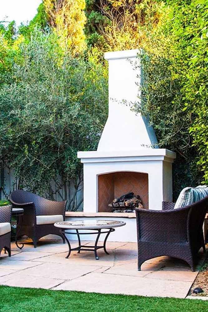 A guide to design a beautiful outdoor fireplace
