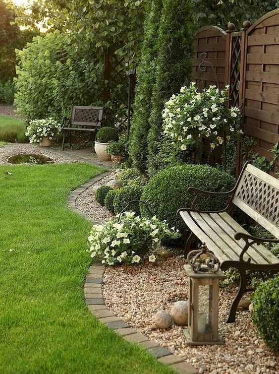 Beautiful Front Yard Garden Designs to Enhance Your Outdoor Space