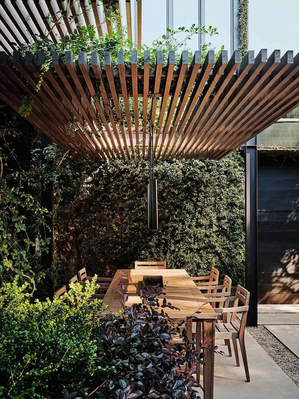 Beautiful Patio Designs with Pergola to Transform Your Outdoor Space