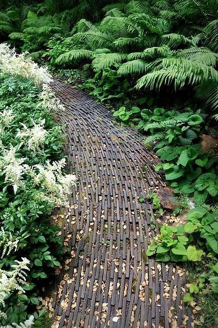 Beautiful and Creative Garden Path Designs