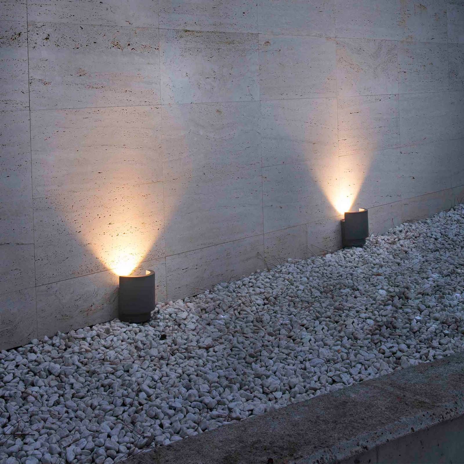 Brightening Your Garden Path: A Guide to Garden Wall Lights