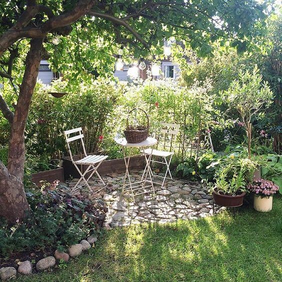 Charming Cottage Garden Design Ideas