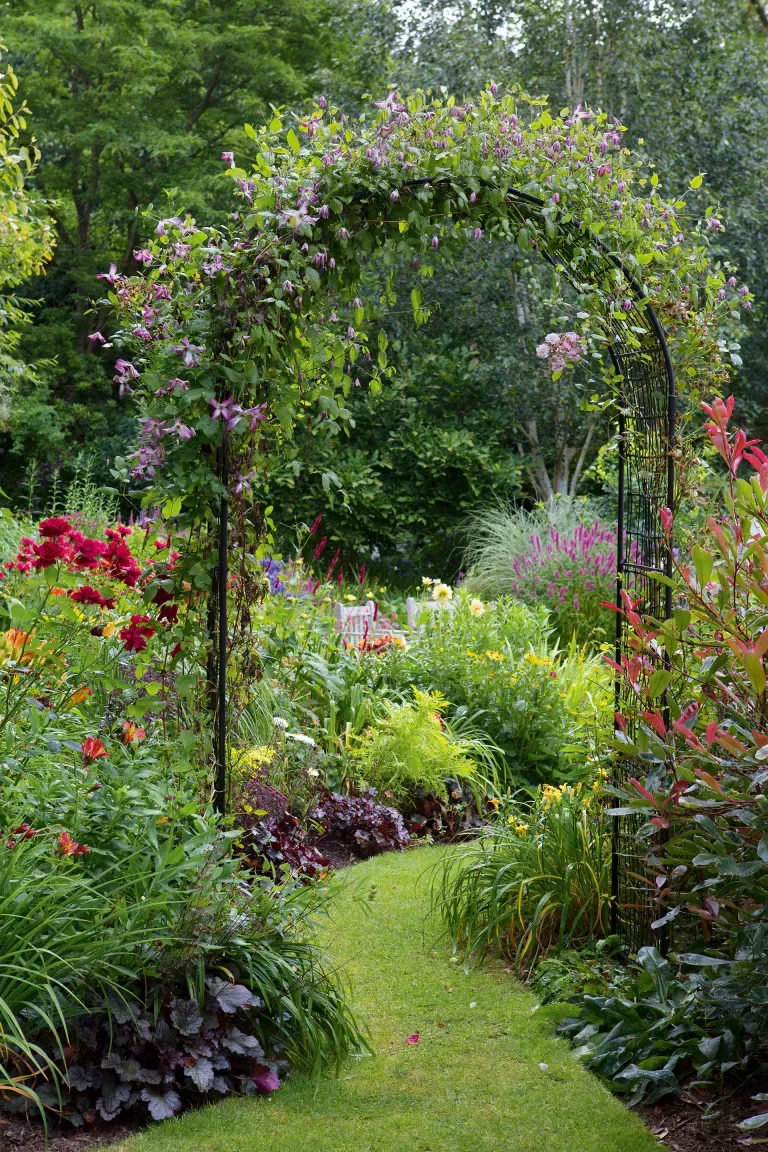 Charming Cottage Garden Designs for Your Outdoor Space