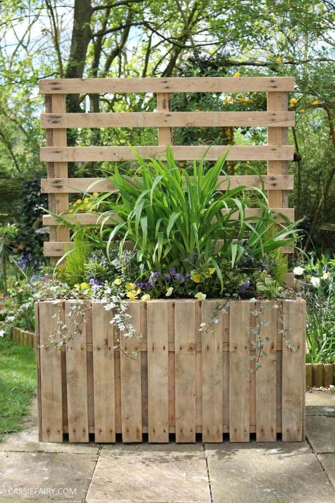 Charming and Vintage Garden Planters for Your Outdoor Space