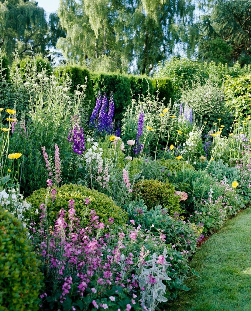 Charming cottage garden design ideas for your outdoor space