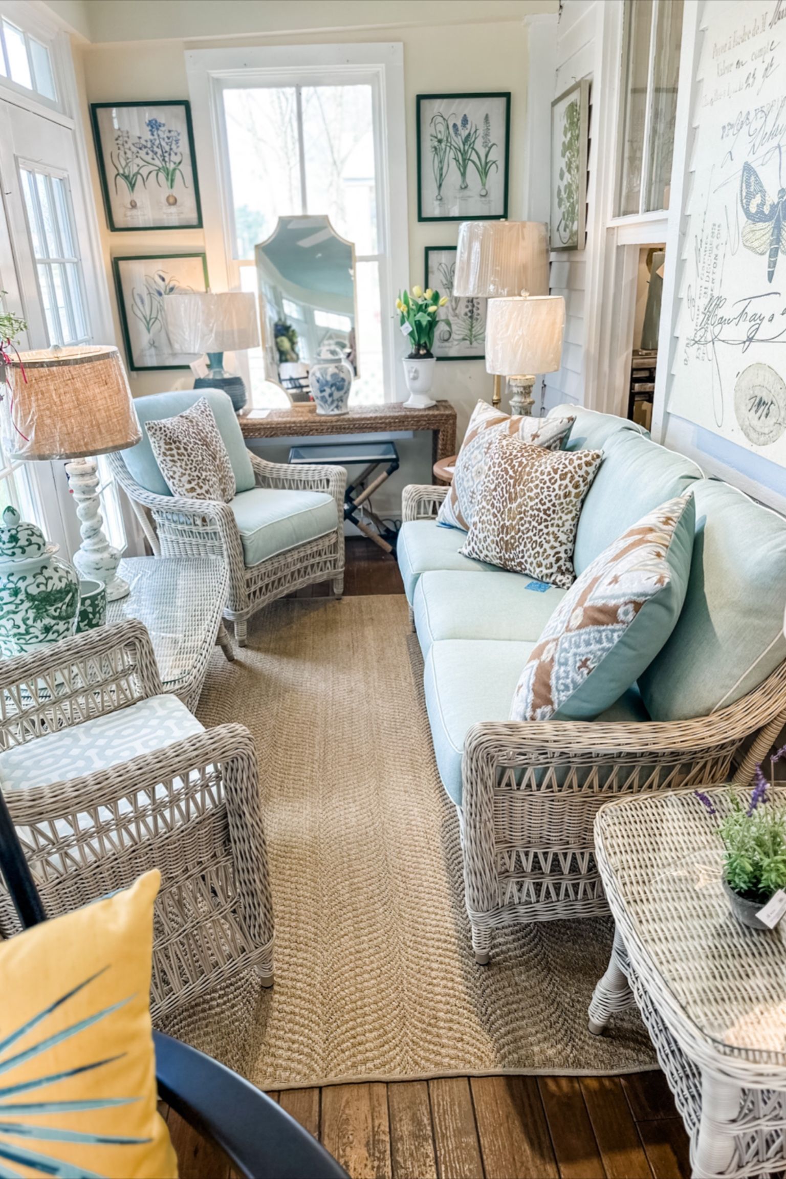 Choosing the Perfect Furniture for Your Sunroom