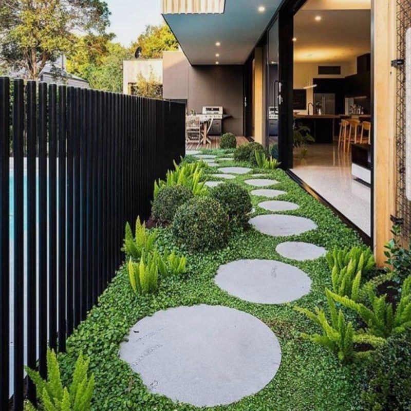 Circular Garden Pavers: Adding Style and Function to Your Outdoor Space
