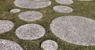 round stepping stones