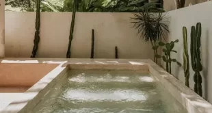 small backyard pools