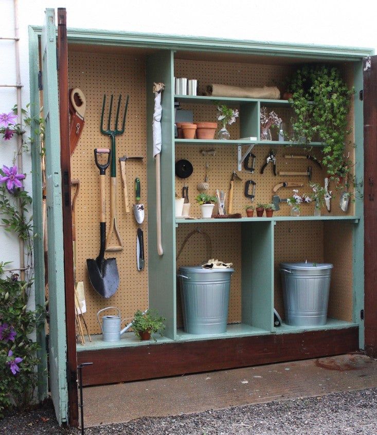 Compact Solutions for Organizing Your Garden Tools