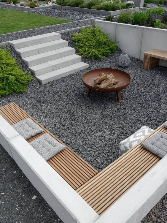 Contemporary Backyard Design Ideas for a Sleek Outdoor Space