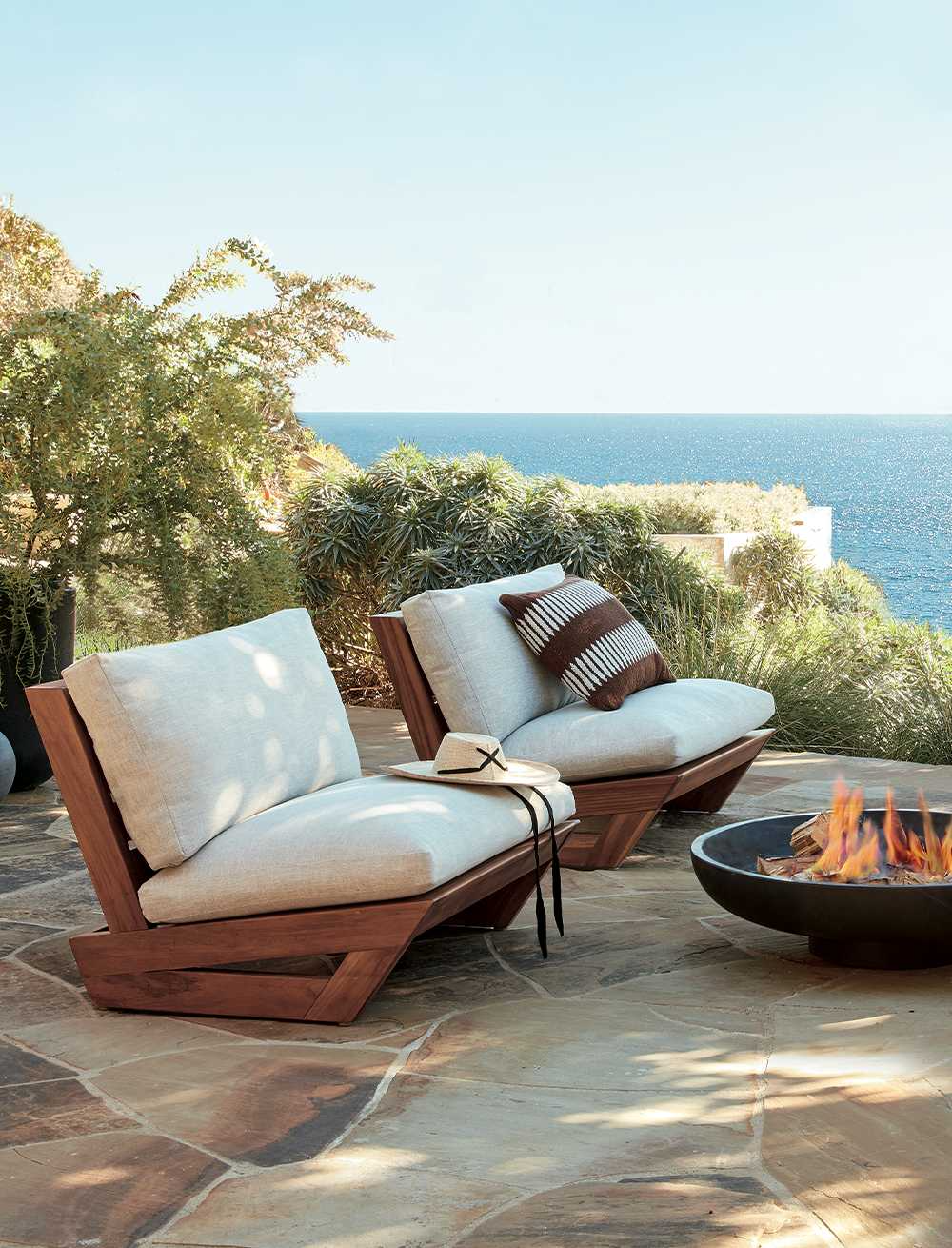 Contemporary Patio Furniture: The Latest Trends and Styles for Outdoor Living