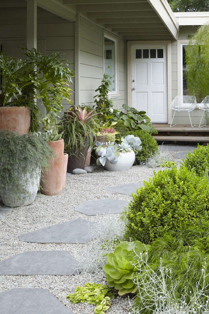 Creating Beautiful Outdoor Spaces with Landscaping Pavers