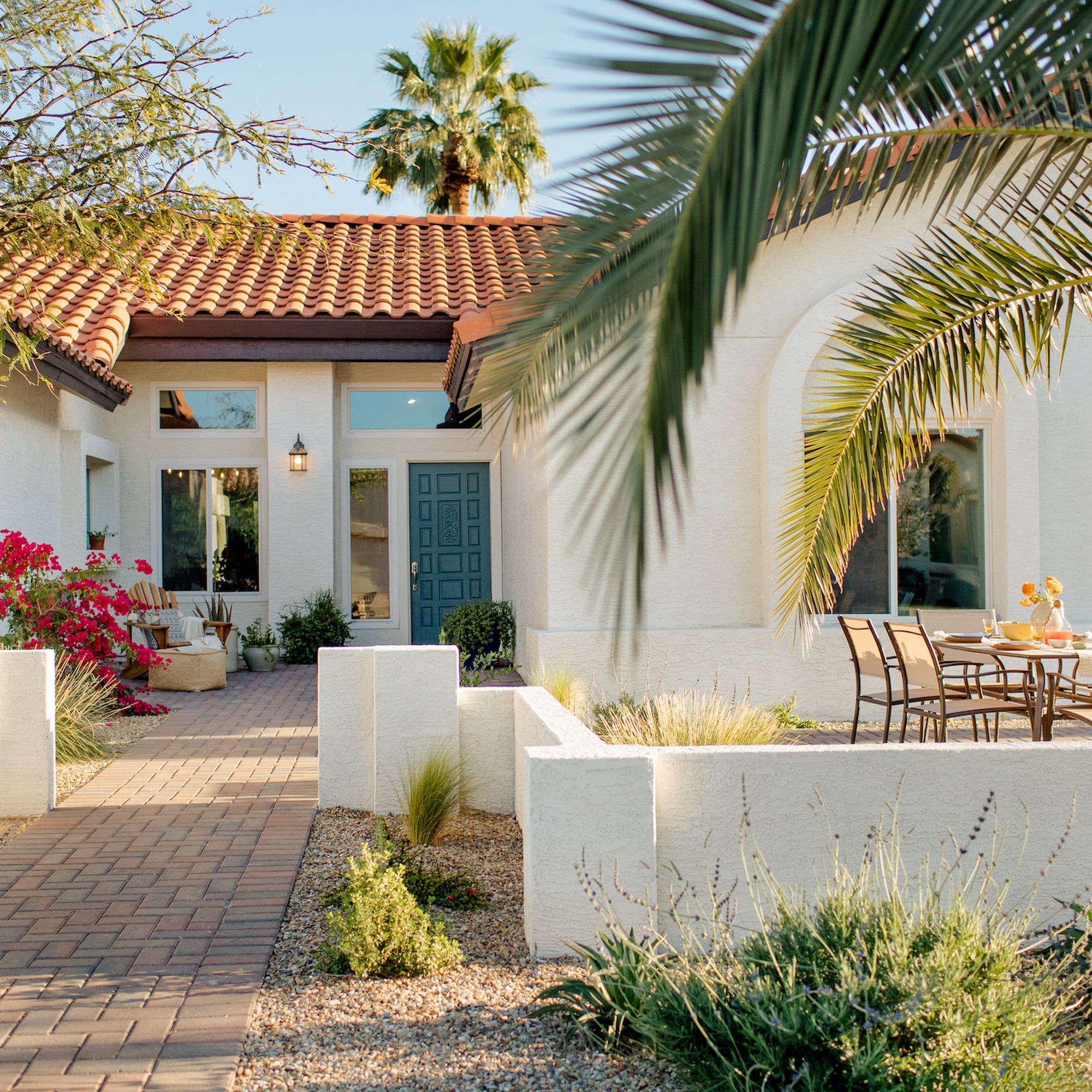 Creating a Cozy Outdoor Oasis: The Beauty of Front Yard Patios