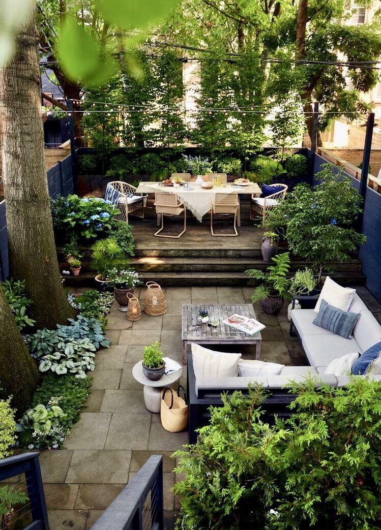 Creating a Cozy Outdoor Oasis in Your Compact Garden Space