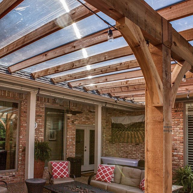 Creating a Cozy Outdoor Oasis with a Covered Pergola