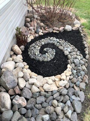 Creating a Stunning Rock Garden: A Guide to Designing a Beautiful Outdoor Space