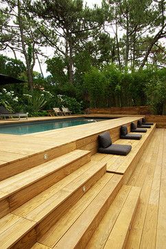 Creating a Stylish Poolside Retreat: Inspired Deck Design Ideas for Your Outdoor Oasis