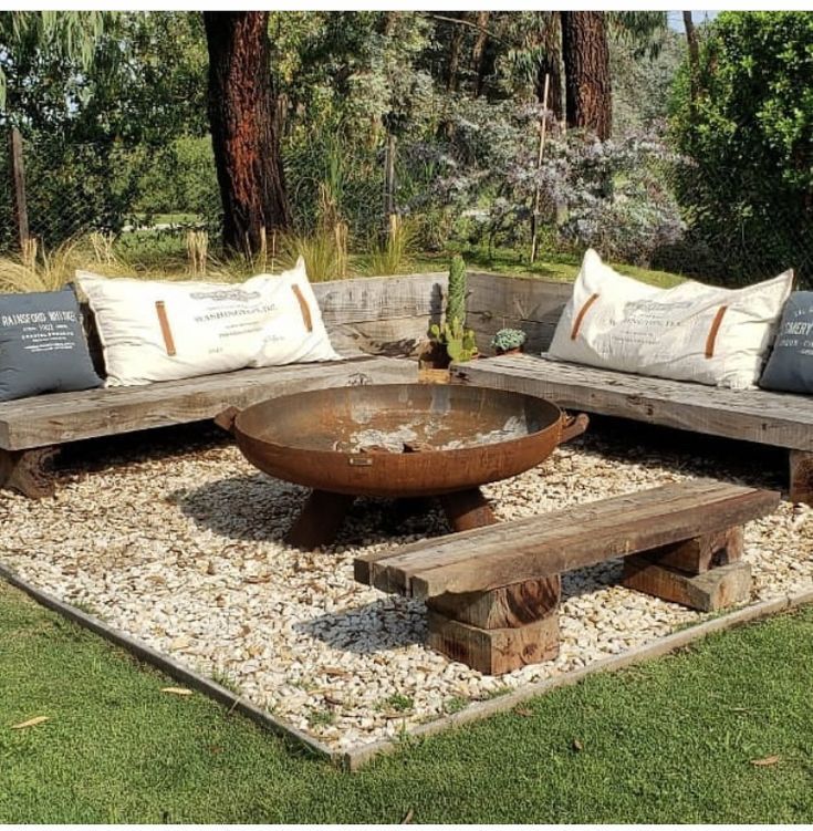 Creating the Perfect Outdoor Oasis: A Guide to Patio Landscaping