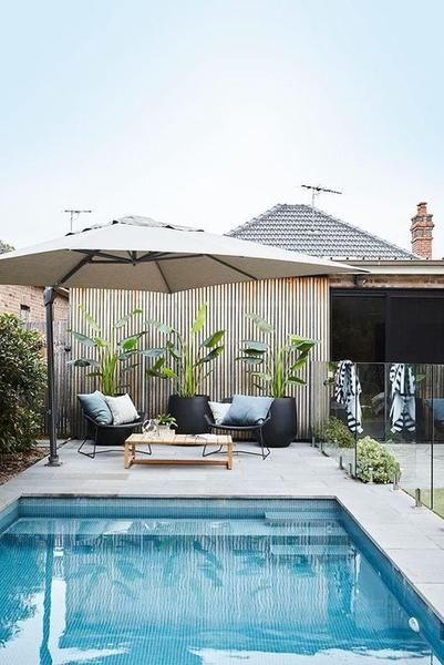 Creating the Perfect Poolside Oasis: Inspiration for Your Patio Design