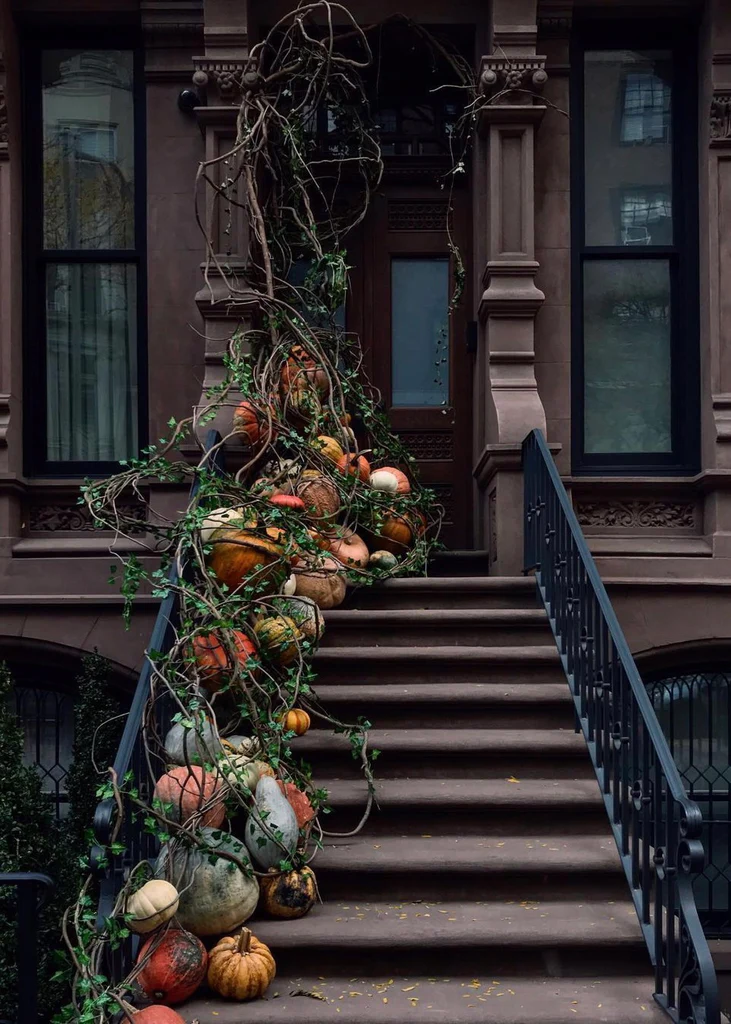 Creative Autumn Decoration Ideas for Your Porch